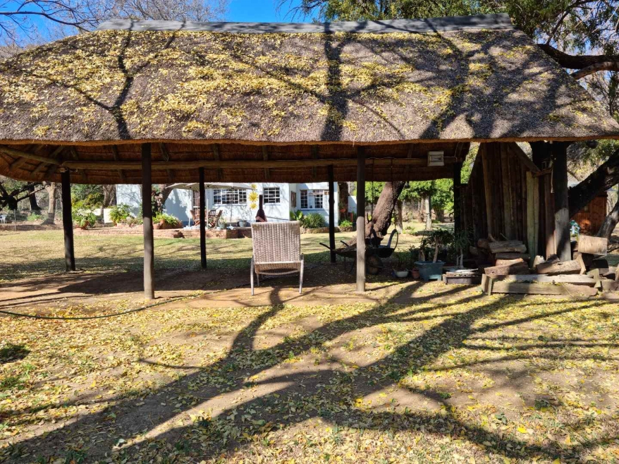 9 Bedroom Property for Sale in Hartbeespoort Rural North West